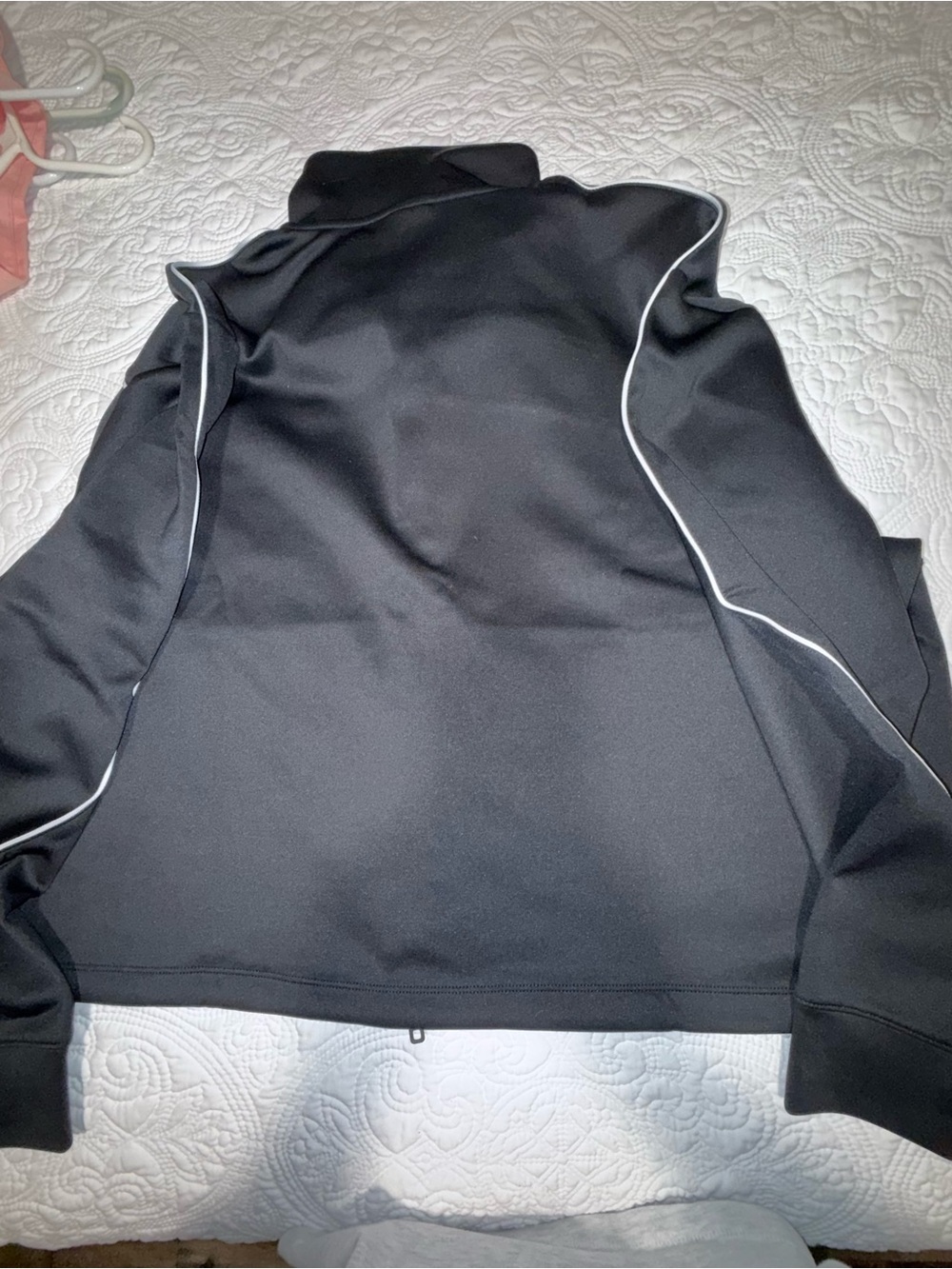 Under armour Women’s XL black knit track jacket $150 new
